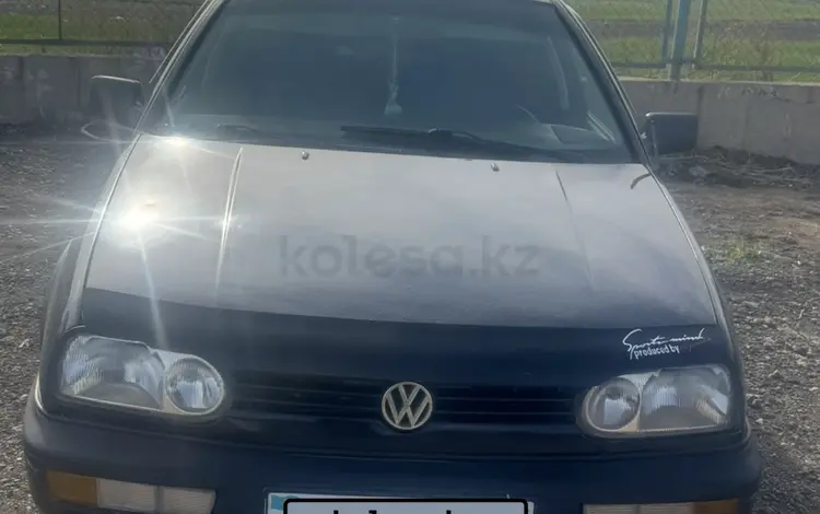 Volkswagen Golf 1993 годаүшін1 930 000 тг. в Астана
