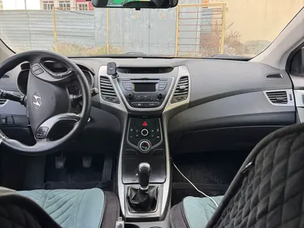 Hyundai Elantra 2013 года за 3 400 000 тг. в Актау – фото 4