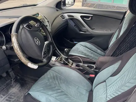 Hyundai Elantra 2013 года за 3 400 000 тг. в Актау – фото 5