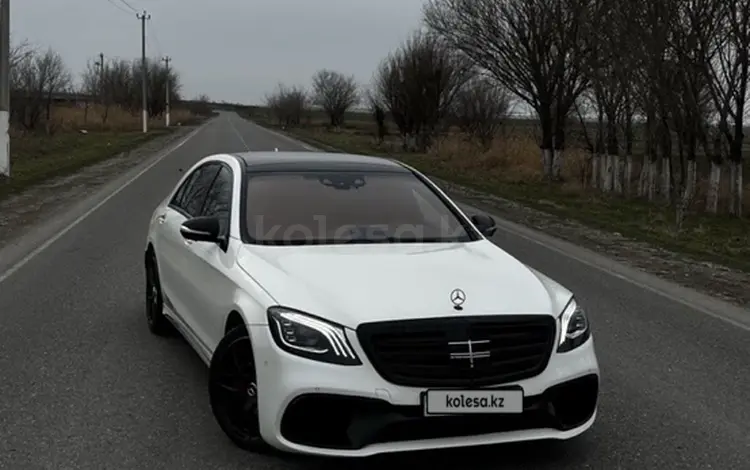 Mercedes-Benz S 63 AMG 2015 годаfor32 900 000 тг. в Шымкент