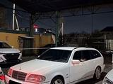 Mercedes-Benz C 180 1999 года за 3 500 000 тг. в Шымкент