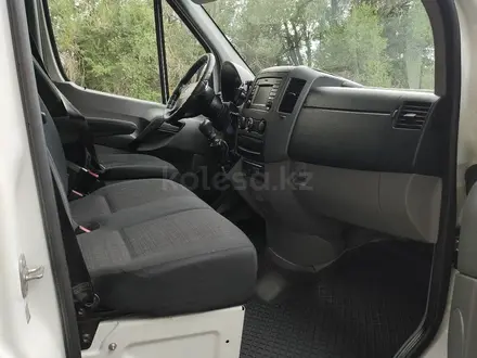 Mercedes-Benz Sprinter 2016 года за 15 500 000 тг. в Тараз – фото 6