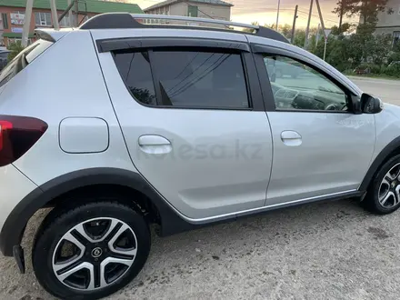 Renault Sandero Stepway 2018 года за 5 500 000 тг. в Актобе – фото 4