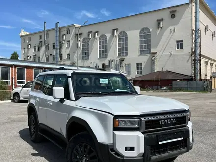 Toyota Land Cruiser Prado Comfort+ 2025 года за 32 490 000 тг. в Актобе