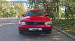 Volkswagen Passat 1997 года за 1 300 000 тг. в Жезказган