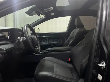 Toyota Camry 2024 года за 16 100 000 тг. в Алматы – фото 12