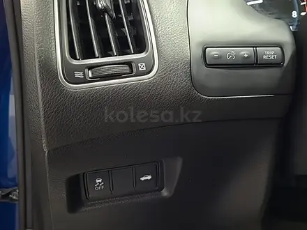 Infiniti Q50 2018 года за 12 190 000 тг. в Алматы – фото 25