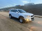 Chevrolet Captiva 2013 года за 6 100 000 тг. в Атырау – фото 2