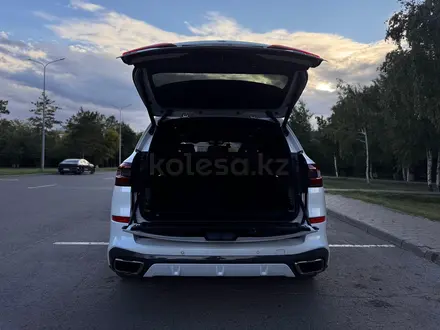 BMW X5 2021 года за 44 900 000 тг. в Астана – фото 11