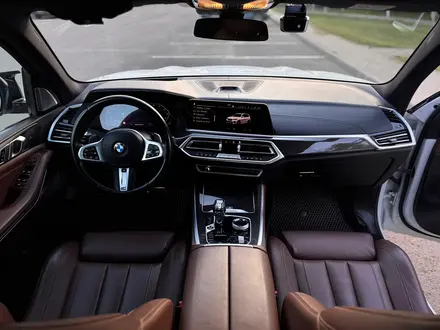 BMW X5 2021 года за 44 900 000 тг. в Астана – фото 13