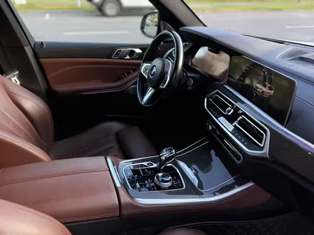 BMW X5 2021 года за 44 900 000 тг. в Астана – фото 14