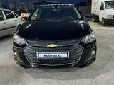 Chevrolet Onix 2023 года за 6 250 000 тг. в Шымкент – фото 2