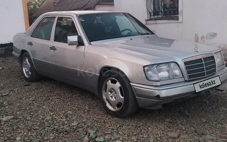 Mercedes-Benz E 280 1995 года за 2 200 000 тг. в Караганда