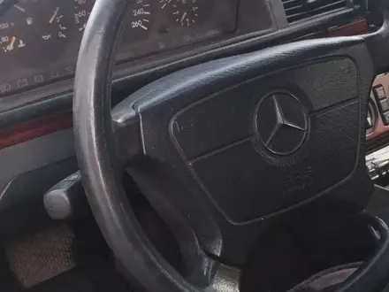 Mercedes-Benz E 280 1995 года за 2 200 000 тг. в Караганда – фото 4