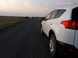 Toyota RAV4 2013 года за 9 000 000 тг. в Уральск – фото 4