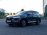 Hyundai Santa Fe 2020 года за 13 500 000 тг. в Астана – фото 4