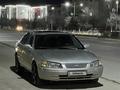 Toyota Camry 2000 года за 3 650 000 тг. в Жанаозен