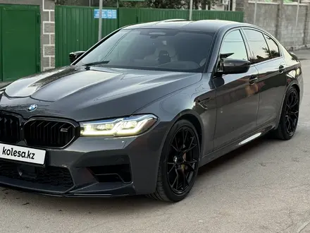 BMW M5 2021 года за 55 000 000 тг. в Алматы – фото 2