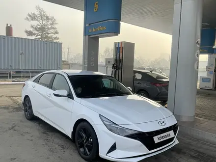 Hyundai Elantra 2023 года за 9 700 000 тг. в Усть-Каменогорск