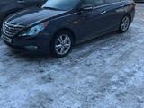 Hyundai Sonata 2012 года за 7 100 000 тг. в Караганда – фото 2