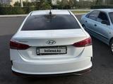 Hyundai Accent 2022 годаүшін6 800 000 тг. в Астана – фото 3