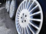 Комплект литых дисков Mercedes 19 с покрышками за 400 000 тг. в Туркестан – фото 5