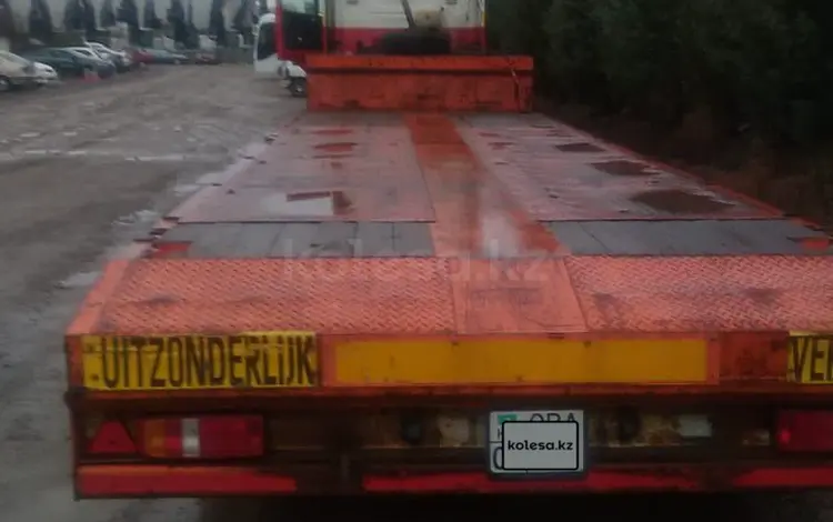 Lintrailers  Низкорамные тралы 2000 года за 13 000 000 тг. в Алматы