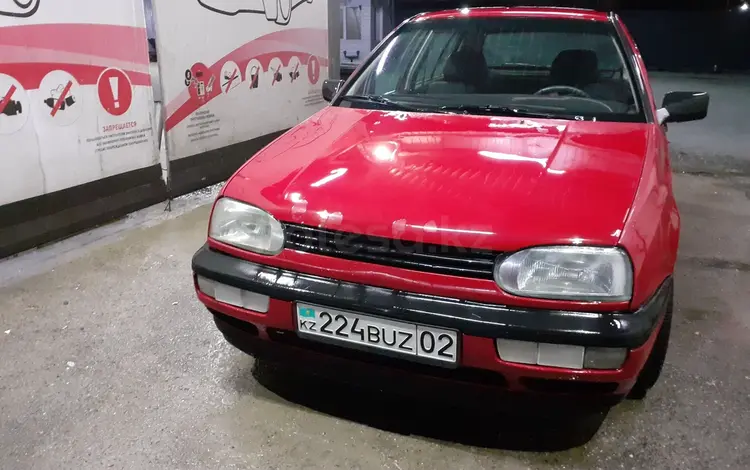 Volkswagen Golf 1994 года за 10 000 тг. в Алматы