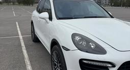 Porsche Cayenne 2012 года за 13 000 000 тг. в Астана – фото 4