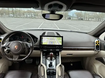 Porsche Cayenne 2012 года за 14 000 000 тг. в Астана – фото 2
