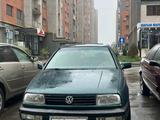 Volkswagen Vento 1995 года за 800 000 тг. в Алматы – фото 2