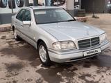 Mercedes-Benz C 180 1995 годаfor2 500 000 тг. в Каскелен – фото 2