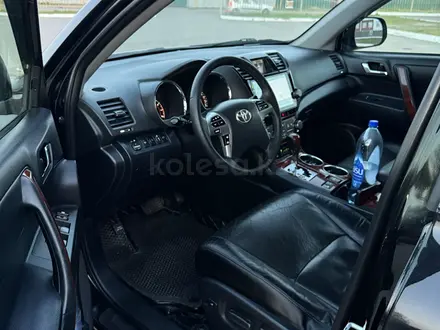 Toyota Highlander 2011 года за 11 800 000 тг. в Астана – фото 18