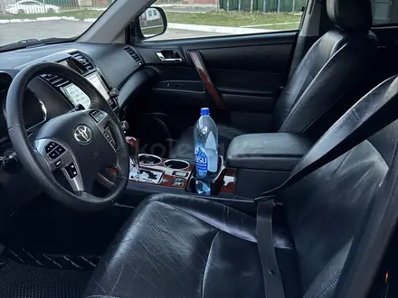 Toyota Highlander 2011 года за 11 800 000 тг. в Астана – фото 22