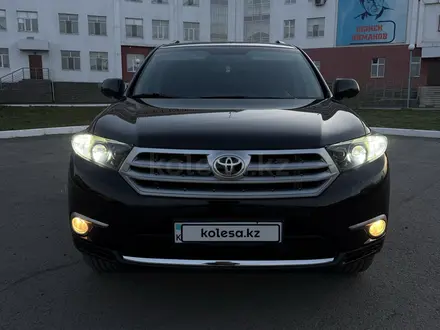 Toyota Highlander 2011 года за 11 800 000 тг. в Астана – фото 4