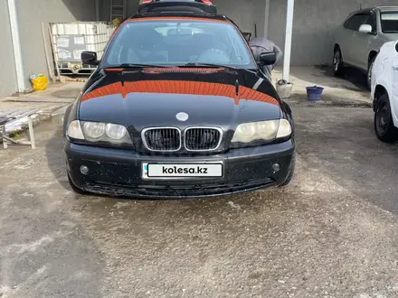 BMW 318 2001 года за 2 800 000 тг. в Шымкент