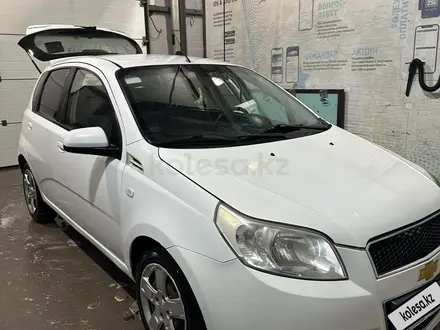 Chevrolet Aveo 2013 года за 2 700 000 тг. в Астана – фото 10