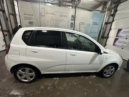Chevrolet Aveo 2013 года за 2 700 000 тг. в Астана – фото 6