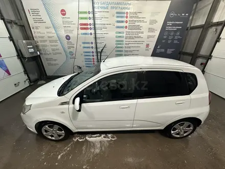 Chevrolet Aveo 2013 года за 2 700 000 тг. в Астана – фото 9