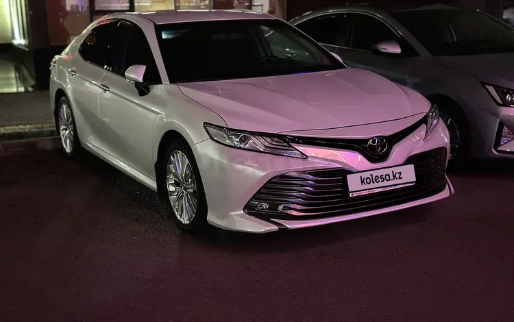 Toyota Camry 2018 годаүшін14 800 000 тг. в Астана