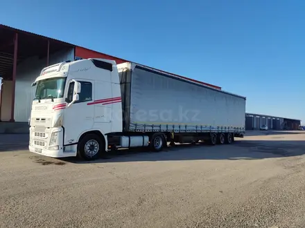 Volvo  FH 2015 года за 40 000 000 тг. в Алматы