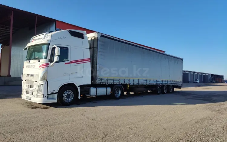 Volvo  FH 2015 года за 40 000 000 тг. в Алматы