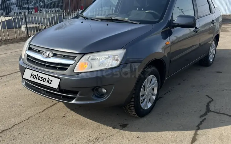 ВАЗ (Lada) Granta 2190 2014 года за 3 200 000 тг. в Уральск