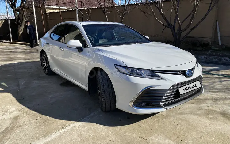 Toyota Camry 2023 года за 14 900 000 тг. в Шымкент