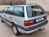 Volkswagen Passat 1991 годаүшін1 350 000 тг. в Астана