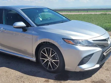 Toyota Camry 2021 года за 12 500 000 тг. в Талдыкорган – фото 3