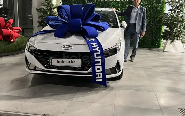 Hyundai Elantra 2022 годаүшін11 900 000 тг. в Алматы
