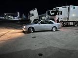 Mercedes-Benz E 280 1999 года за 4 900 000 тг. в Шымкент – фото 2