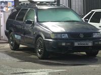 Volkswagen Passat 1995 годаfor2 100 000 тг. в Шымкент