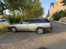 Nissan Avenir, 1998